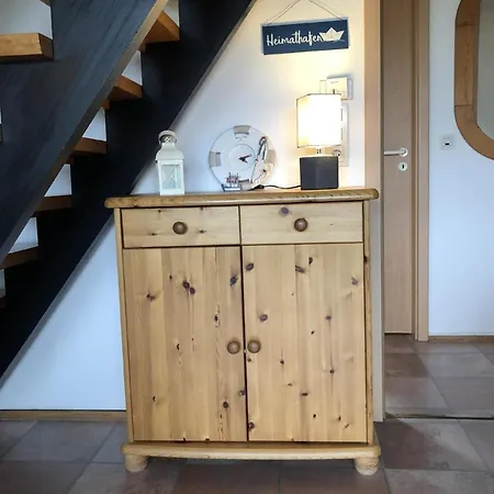 Holiday home Tossi Haus 107 In Fedderwardersiel