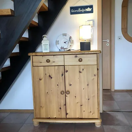 Tossi Haus 107 In Fedderwardersiel